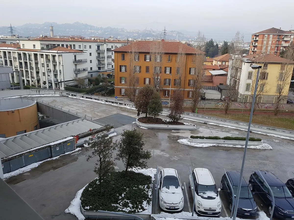 Keplero Guesthouse Bergamo Italy
